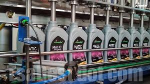 Oli Motor SyneRal Full Synthetic Plus Ester 4T SAE 10W-40 API SN 1 ltr