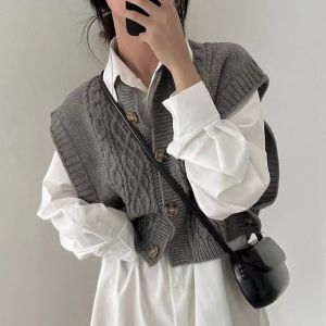 Ladies Lazy Style Knitted Sweater Vest Top Layering Fashion Spring Autumn New Arrival Short Length round Neck No Button