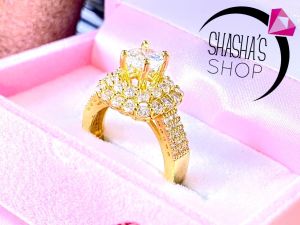 nhẫn hột cao sang trọng chíu sáng rực rỡ