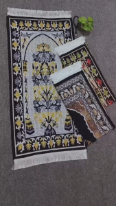 Sajadah Dewasa Bahan Chenille Ukuran 55 Cm X 105 Cm