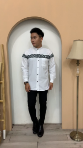 koko lengan panjang kobata