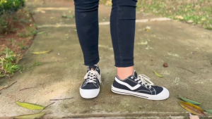 VORU - Apollo Low Black Sepatu Casual Wanita Hitam