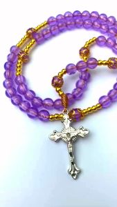 Kalung Rosario Katolik Unik Warna Ungu Souvenir Tali pendant Kaca Eksklusif - Toko Dunia Rohani
