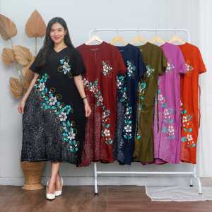 Pusat Daster Amira Dress lukis bunga timbul rayon santung