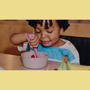 Tommee Tippee Easistick Silicone Suction Bowl & Spoon Green / Pink