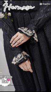 Gamis hermos wolfis embos motif zamzam hitam-Gamis syari hitam-gamis hitam manset renda kekinian