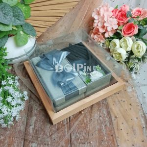 Kotak Kayu Tempat Gelang dan Uang Mahar atau Seserahan Pernikahan Dengan Tutup Mika - KUKM