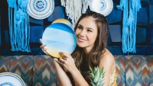 ZEN x WULAN GURITNO Piring Makan Keramik Blissful Asha 27cm 2 pcs +Box