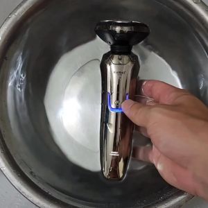 Máy cạo râu đa năng Kemei KM-7935 dao cạo râu điện cao cấp 3 lưỡi tròn tự mài sắc chống nước IPX6 động cơ đồng 5w siêu bền