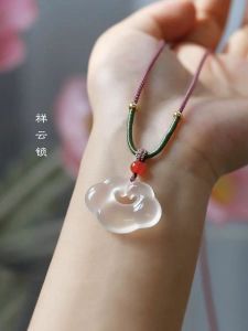 Natural White Agate & High Ice Jadeite: A Fashion Jewelry Birthday Gift