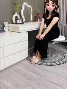 Spacious Cream Style Extendable New Makeup Vanity Table