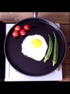 26cm Cast Iron Frying Pan Uncoated Thickened Non-stick Egg Steak Pancake Pan Kitchen Cookware Cast Iron Uncoated Flat-bottomed Frying Pan Household Pancake Non-stick Pan Hand-grabbed Pancake Stall Salty Food Barbecue Flat Plate Griddle