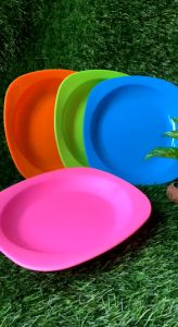 Piring Makan Plastik Persegi Serbaguna: Manfaat dan Cara Penggunaan