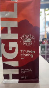 Date 02/28 Cà phê rang xay Truyền thống Highlands Coffee 200g
