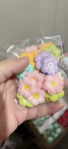 20pcs 30mm Multi-Color Embroidered Flower Patch Mini Decals for DIY Crafts Sewing Accessories Handmade Materials Wedding Decor