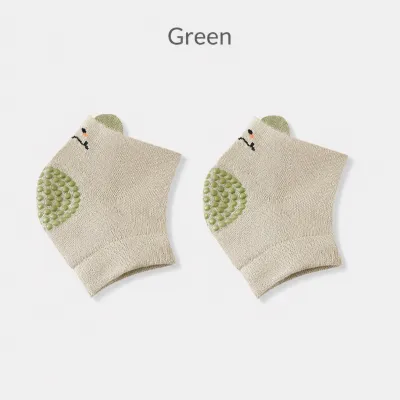 Neenca Baby Knee Pads for Crawling Soft Cotton Knit Knee Protectors with Anti-Slip Grip Stretchy Comfortable Design for Toddlers Learning to Walk Cute Animal Pattern Daily Play Wear