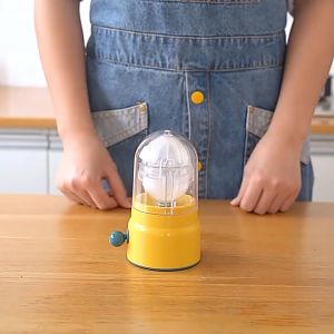 Manual Golden Egg Puller Scrambler Household White Yolk Mixer Mix Manual