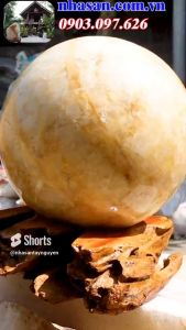 Quả cầu phong thủy màu vàng QC1260 – Mang đến sự thịnh vượng phú quý - Nặng 4.05kg (ĐK: 15cm)