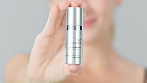 FILLMED BRIGHT-BOOSTER 30ml (Dark spot corrective care serum - Improves brightness homogeneity & smoothness.) - Made in France