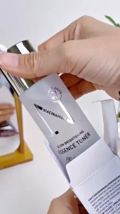 Premiere Beaute White Glow Brightening Essence Toner 120ml Pembersih Wajah Pencerah Wanita Pria