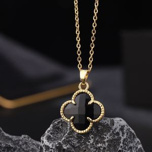 (Titan) Dây chuyền nữ titan không đen cỏ 4 lá đen đẹp Ring House