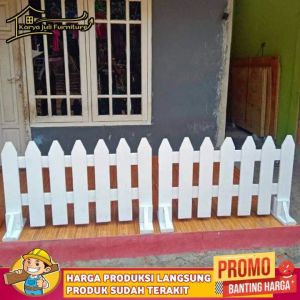 Pagar Kayu | Dekorasi Taman Minimalis | Pagar Kayu Pembatas | Pagar Teras Depan Rumah Ukuran 100 x 60 Cm