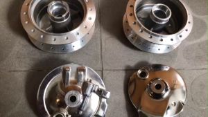 ĐÙM-MAY Ơ VÀ MÁ ĐÙM(NẮP MAY Ơ-BÁT PHANH) MẠ CROM CHO HONDA WAVE DREAM ĐÙM-PHANH CƠ LÊN ZIN KHÔNG CHẾ CHÁO