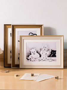 Creative Retro Frame