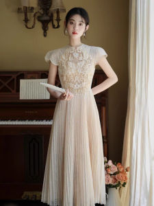 RYRYSTYLE ไฟแช็คปักเป็นรูพรุนสุดหรู1422เดรสแขนสั้นสำหรับวันหยุดร้อยชุดยาวจีบ