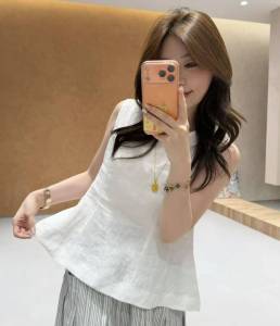 Bộ Thời Trang Thiết Kế Áo Blouse Không Tay Chấm Bi Quần Culottes