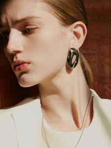 Gold And Silver Leaf Boat Shaped Earrings Womens Fashion Exaggerated Minimalist High-End Feelings Quirky Design Ear Jewelry