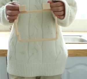 ที่แขวนถุงขยะ ที่แขวนถุงขยะในครัว ถังขยะ ในครัว แขวนผ้า ที่แขวนอเนกประสงค์ แบบแขวนกับขอบตู้ มีให้เลือก 3 สี