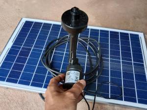 ปั้มน้ำพุโซล่า 12V ชุดสำเร็จ คุณสมบัติของคุณ: ปั้มน้ำโซล่า ปั้มโซล่า ปั้มจุ่ม ปั้มโซล่าเซลล์ คู่ด้านล่างปั้มน้ำมือ