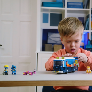 LEGO Sonic the Hedgehog 77006 Team Sonic Command Truck (747 Pieces)