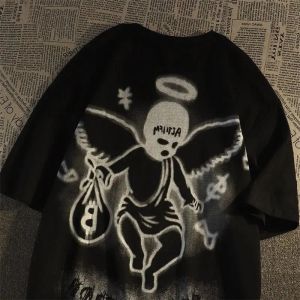 เสื้อยืดแขนสั้นสำหรับผู้ชายและผู้หญิง สไตล์สตรีทแฟชั่นโอเวอร์ไซส์สไตล์ฮิปฮอปทรงนางฟ้าตัวเล็กทันสมัย2024ฤดูร้อน