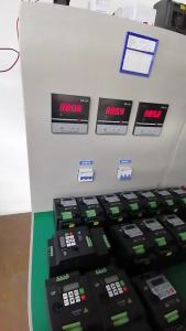 Bộ Chuyển Đổi Tần Số Biến Đổi 220V Sang 380V VFD Biến Tần 0.75/1.5/2.2/3.7/4/5.5KW Bộ Điều Khiển Tốc Độ Động Cơ Cho Động Cơ 3 Pha