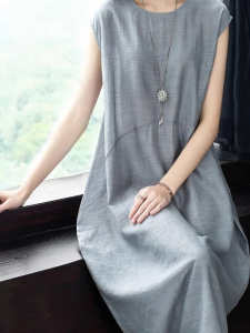 ชุดเดรสยาวสีพื้นสไตล์เกาหลีสำหรับฤดูร้อนปี 2025 สำหรับผู้หญิง ชุดเดรสยาวทรงหลวมสบาย ๆ ลำลอง ชุดเดรสยาวสีพื้น