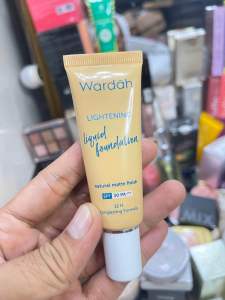 Wrdh lightening liquid foundation