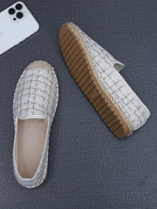 Womens Flat Bottom Canvas Shoes Summer New 2025 Linen Breathable Slip-On Beijing Soft Bottom Casual Fishing Shoes