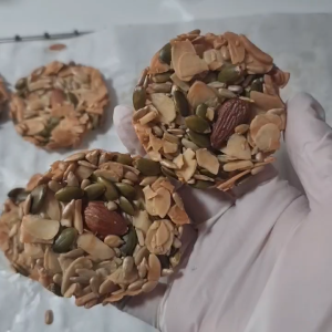 10ชิ้น คุกกี้ธัญพืชคีโต คุกกี้ไร้แป้ง ไร้น้ำตาล คลีน ธัญพืชแบบเต็มๆ