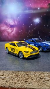Diecast Miniatur Mainan Mobil Sedan Sport Balap Mustang GT Besi Metal Buka Pintu