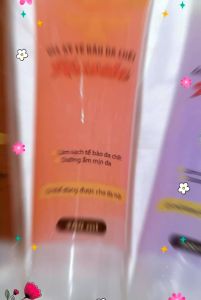 Gel tẩy tế bào da chết Hasola 300ml giúp dưỡng ẩm và làm mịn màng da