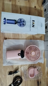 Quạt cầm tay tích điện mini pin 10.000 mAh thiết kế nhỏ gọn linh hoạt