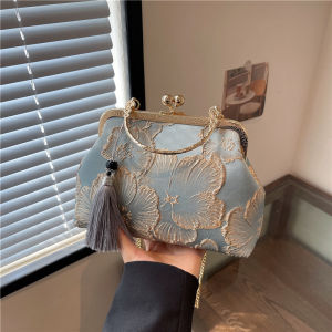 Elegant Chinese Style Handbag 2024 New Retro Design for Cheongsam Hanfu Crossbody Clutch Bag Polyester Material Casual Leisure