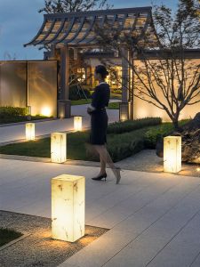 VINCAN | Waterproof Portable Outdoor Solar Light