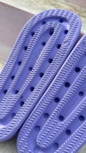 Marco Pony รองเท้านิ่มเหยียบอึ รองเท้าแตะส้นแบน 3 ซม กันลื่น MH9007W ผู้หญิง