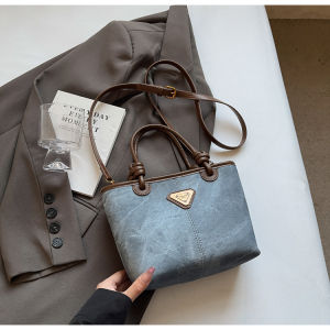 Retro Versatile Womens Crossbody Bag 2025 New Spring Autumn Fashion Small Tote Bucket Handbag Stylish Shoulder Sling Bag