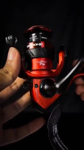 Reel Pancing DAIDO DEMONIK 1000-6000 Waterproof 5.0 (6+1 Bearing) Power Handle - Engkus Fishing