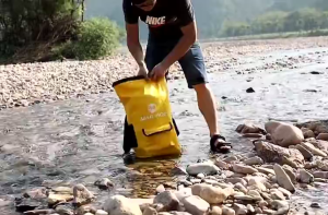 Outdoor Waterproof Backpack Swimming Bag Large Capacity Wear-Resistant Dry bag Ocean pack 2J45