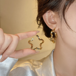 golicc | Bông Tai Hình Sao Bạc Độc Đáo Mạ Vàng cho Phụ Nữ